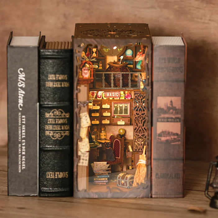 Miniature Diy Kit Book Nook | Magic Pharmacist