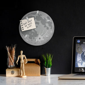 Moon & Astronaut - Pushpins with Corkboard